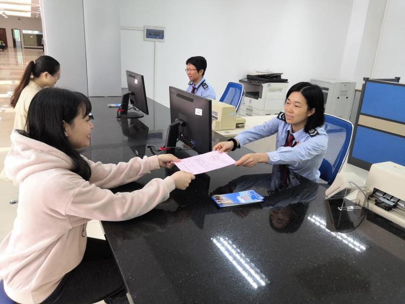 税险同窗1.JPG