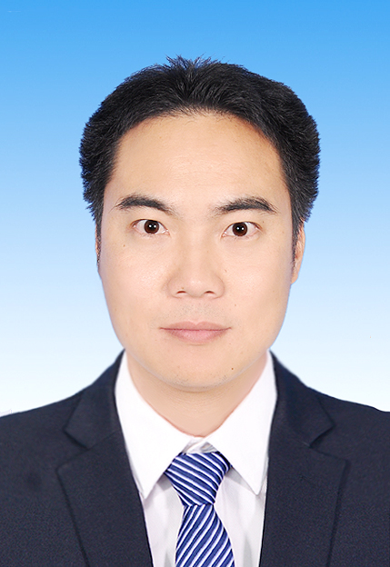 李贯伦.jpg