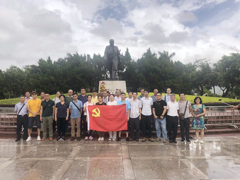 121195c472718b78cd8d6f11b3ede56_副本.jpg