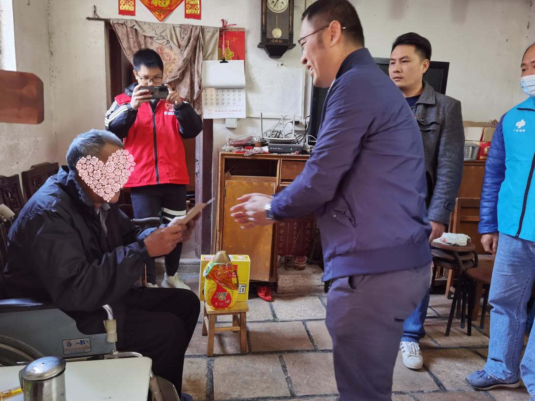 帮扶活动1.jpg