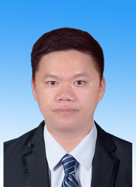 曾健明 党委委员、副镇长.jpg