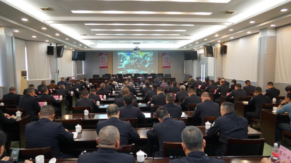 （第6期）区交警大队“四字文章”护航2020年春运.jpg