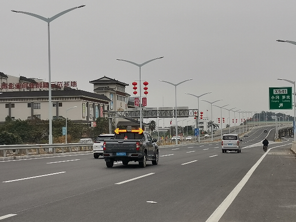 20240205江门大道南(西)线小冈立交开通 (1).jpg