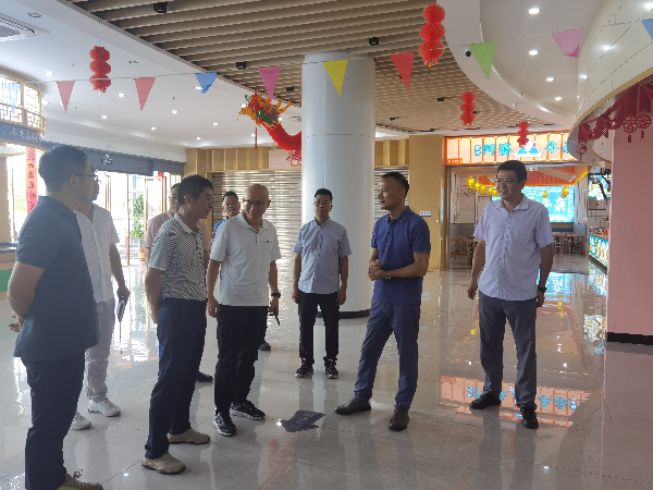 图5：三江服务区.jpg