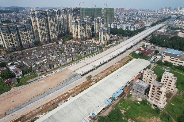 三和大道北跨线桥.jpg