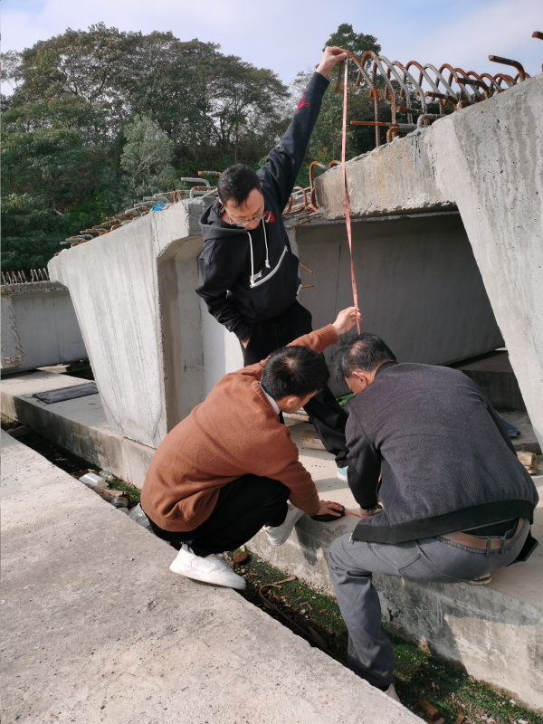 三类货物现场核查.jpg