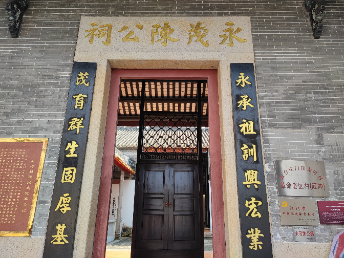 文章配图