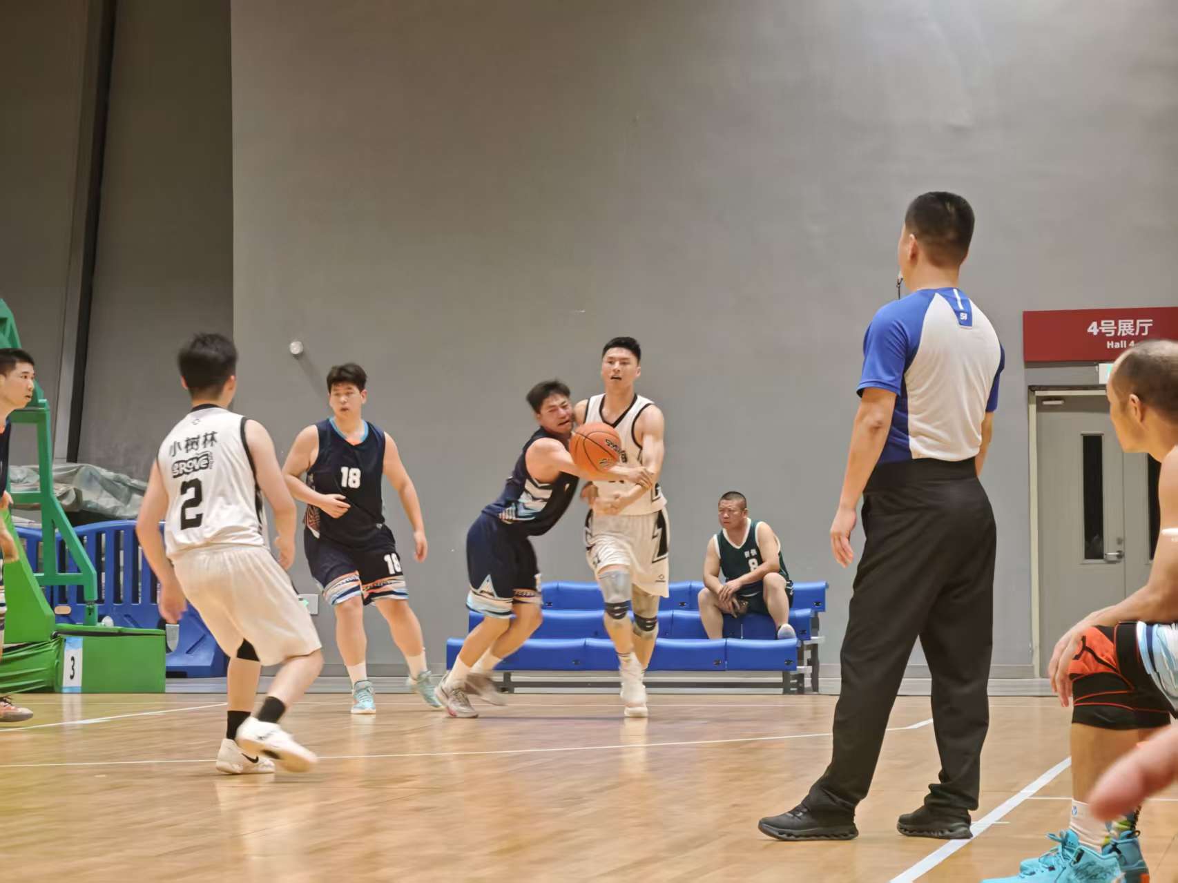 2026-6-10赛场竞风流 供销勇争先1.jpg