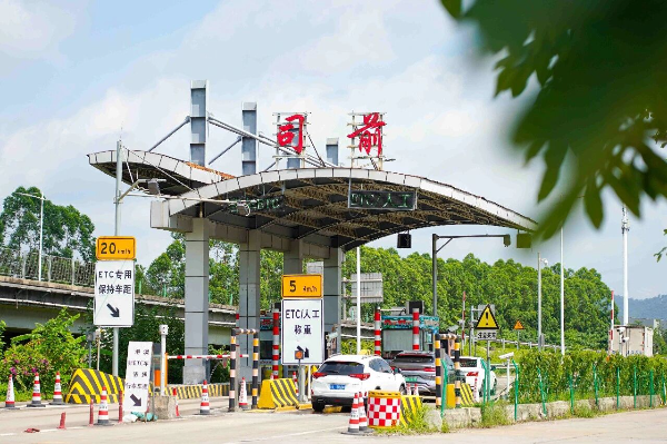 司前高速出入口1.jpg