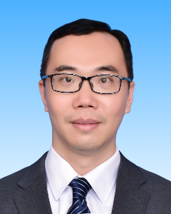 陈晓华.jpg