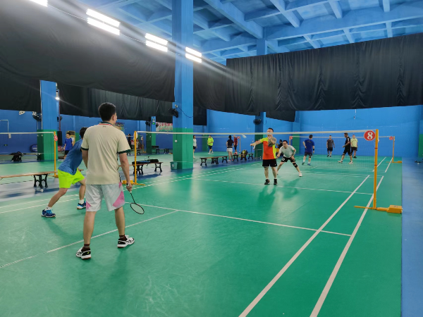 Badminton Exchange Competition in Action