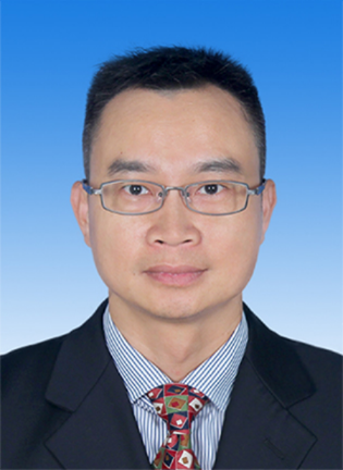 梁伟雄.jpg
